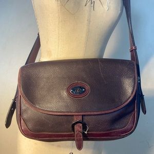 GUCCI Vintage burgundy Sonoma leather shoulder bag with suede lining